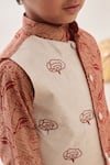 CUTE COUTURE_Beige Kurta Cotton Embroidered Thread Floral Bundi Set _Online_at_Aza_Fashions