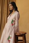 Buy_arpita sulakshana_Pink Chanderi Hand Paint Abstract Cutdana Embroidered A-line Kurta With Pant 