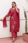 Shop_Vaayu_Red Cotton, Muslin Embroidery Round Neck Floral Applique Kurta Set _Online_at_Aza_Fashions