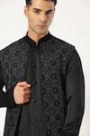 Buy_PARESH LAMBA SIGNATURES_Black Japanese Cupro Embroidered Geometric Bundi Jacket 