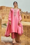 Buy_Pink City by Sarika_Peach Silk, Chanderi Embroidery Round Neck Hasti Kurta Pant Set _at_Aza_Fashions