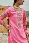 Buy_Pink City by Sarika_Peach Silk, Chanderi Embroidery Round Neck Hasti Kurta Pant Set _Online_at_Aza_Fashions