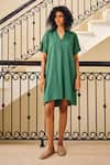 Buy_Kharakapas_Green Cotton Mul Solid V-neck The Thrive Dress _at_Aza_Fashions