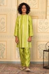 Buy_Mini Trails_Green Cotton Silk Embroidered Running Stitch Front Kurta With Pant _at_Aza_Fashions