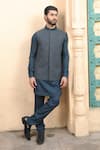 Buy_DESIGN O STITCH_Blue Soft Suiting Embroidery Geometric Bundi Kurta Set _at_Aza_Fashions