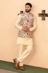 Buy_DESIGN O STITCH_Cream Silk Print Pichwai Art Bundi Kurta Set _at_Aza_Fashions