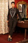 Buy_DESIGN O STITCH_Black Suiting Hand Embroidered Beads Tuxedo Jacket With Pant _at_Aza_Fashions