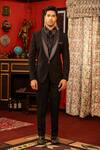 Shop_DESIGN O STITCH_Black Suiting Hand Embroidered Beads Tuxedo Jacket With Pant 