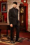 Buy_DESIGN O STITCH_Black Suiting Embroidered Cutdana Placement Tuxedo Jacket With Pant 