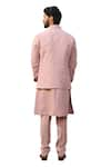 Buy_DESIGN O STITCH_Pink Textured Pintuck Kurta Set With Bundi 