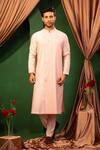 Buy_DESIGN O STITCH_Pink Silk Embroidered Thread Kurta With Pant _at_Aza_Fashions