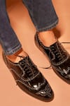 Buy_Dmodot_Black Broguo Riveto Oxfords _at_Aza_Fashions