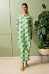 Buy_PRACHI KAMAT_Green Linen Satin Print Mosaic Flora Round Neck Kurta With Pant _at_Aza_Fashions