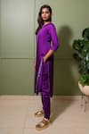 Buy_PRACHI KAMAT_Purple Linen Satin Print Flora V Neck Embroidered Back Kurta With Pant _Online_at_Aza_Fashions