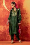 Buy_PRAHNAAYA_Green Handblocked Ajrakh Satin Hand Embroidered Gold Hira Kurta With Pant _Online_at_Aza_Fashions