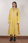 Buy_Mati_Beige Cotton Collared Stripe Pattern Tunic With Pant _at_Aza_Fashions