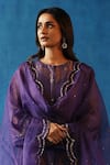 Begum_Purple Kurta Silk Embroidery Sequin Round Kala Khatta Placement Set _Online_at_Aza_Fashions