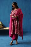 Buy_Begum_Fuchsia Kurta Silk Woven Sequin Round Aam Panna Embroidered Set _at_Aza_Fashions