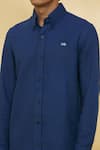 Buy_The Men's Kompany_Blue Twill Cotton Embroidered Logo Placement Shirt  