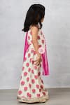 Buy_Pinkcow designs pvt ltd_White Jaipuri Printed Block Kurta And Pant Set _Online_at_Aza_Fashions