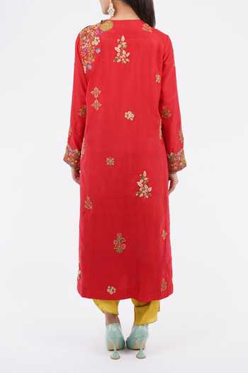Shop_Debyani + CO_Red Cotton Embroidery Round Neck Rangoli Kurta Set _at_Aza_Fashions