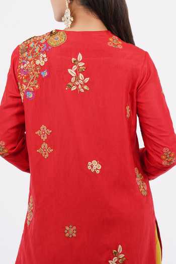 Buy_Debyani + CO_Red Cotton Embroidery Round Neck Rangoli Kurta Set _Online_at_Aza_Fashions