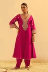 Buy_Sheetal Batra_Pink Kurta Silk Chanderi Embroidered Kundan V Neck Alima A-line And Salwar Set _at_Aza_Fashions