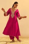 Sheetal Batra_Pink Kurta Silk Chanderi Embroidered Kundan V Neck Alima A-line And Salwar Set _at_Aza_Fashions