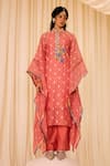 Buy_Leela By A_Pink Jacquard Cotton Lining Mulmul 3d Phool Bloom Embellished Kaftan Set 