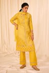 Buy_Leela By A_Yellow Jacquard Cotton Woven Butti Round Geometric Threadwork Kurta Pant Set _at_Aza_Fashions