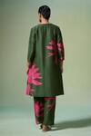 Shop_Dressfolk_Green Chanderi Embroidery V-neck Floral Print Kurta Set _at_Aza_Fashions