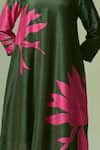 Shop_Dressfolk_Green Chanderi Embroidery V-neck Floral Print Kurta Set 