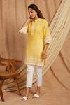 Label Muslin_Yellow Cotton Embroidery Bandeau Neck Thread Kurta And Pant Set _Online_at_Aza_Fashions
