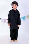 Buy_LIL DRAMA_Black Cambric Print Floral Bloom Bundi Kurta Set _Online_at_Aza_Fashions