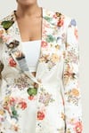 Buy_Anamika Khanna_White Printed Floral Notched Lapel Blazer And Pant Co-ord Set _Online_at_Aza_Fashions