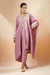 Buy_Mrunalini Rao_Pink Embroidered Floral Scalloped V Kurta And Pant Set _at_Aza_Fashions
