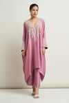 Mrunalini Rao_Pink Embroidered Floral Scalloped V Kurta And Pant Set _Online_at_Aza_Fashions