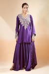 Buy_Mrunalini Rao_Purple Embroidered Paisley Scalloped V Beej Kurta Palazzo Set 