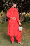 Shop_MEHER BY ISLIE_Red Natural Crepe Print Floral Notched Scarlet Rose Kurta With Pant _at_Aza_Fashions