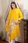 Buy_MAULI CASHMERE_Yellow Resham Symphony Bloom Embroidered Stole _at_Aza_Fashions