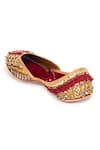 5Elements_Maroon Sequin Nityanta Ghungroo Embellished Juttis _Online