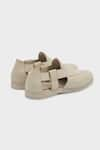 Nauvab_Off White Peshawari Leather Plain Floaters _Online_at_Aza_Fashions