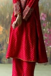 Buy_Shikha Mehta_Red Kurta And Pant Silk Chanderi Embroidered Thread V-neck Miraya Floral Set 