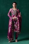 Buy_LASHKARAA_Magenta Georgette Print Floral V-neck Zari Embroidered Kurta And Pant Set _at_Aza_Fashions