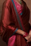 Buy_Dressfolk_Maroon Tissue Plain Handloom Saree With Unstitched Blouse Piece _Online_at_Aza_Fashions