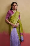 Dressfolk_Green Silk Plain Handwoven Two Tone Saree And Unstitched Blouse Piece Set _at_Aza_Fashions