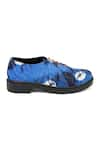 Shop_Jeetinder Sandhu_Blue Tie-dye Print Lace Tie-up Shoes _at_Aza_Fashions