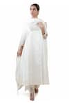 Buy Bhavik Shah Off White Dupatta Soft Organza, Kurta Chanderi Silk, Hand Embroidered Set at Aza Fashions Buy_Bhavik Shah_Off White Dupatta Soft Organza, Kurta Chanderi Silk, Hand Embroidered Set _at_Aza_Fashions