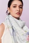 Moh India_Ivory Gingham Chanderi Silk Capri Roses Print Scarf _Online_at_Aza_Fashions