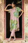 Buy_AAMRA BY LAVANYA_Pink Linen Silk Hand Painted Sandrose Kalamkari Floral Shirt Kurta With Pant _at_Aza_Fashions